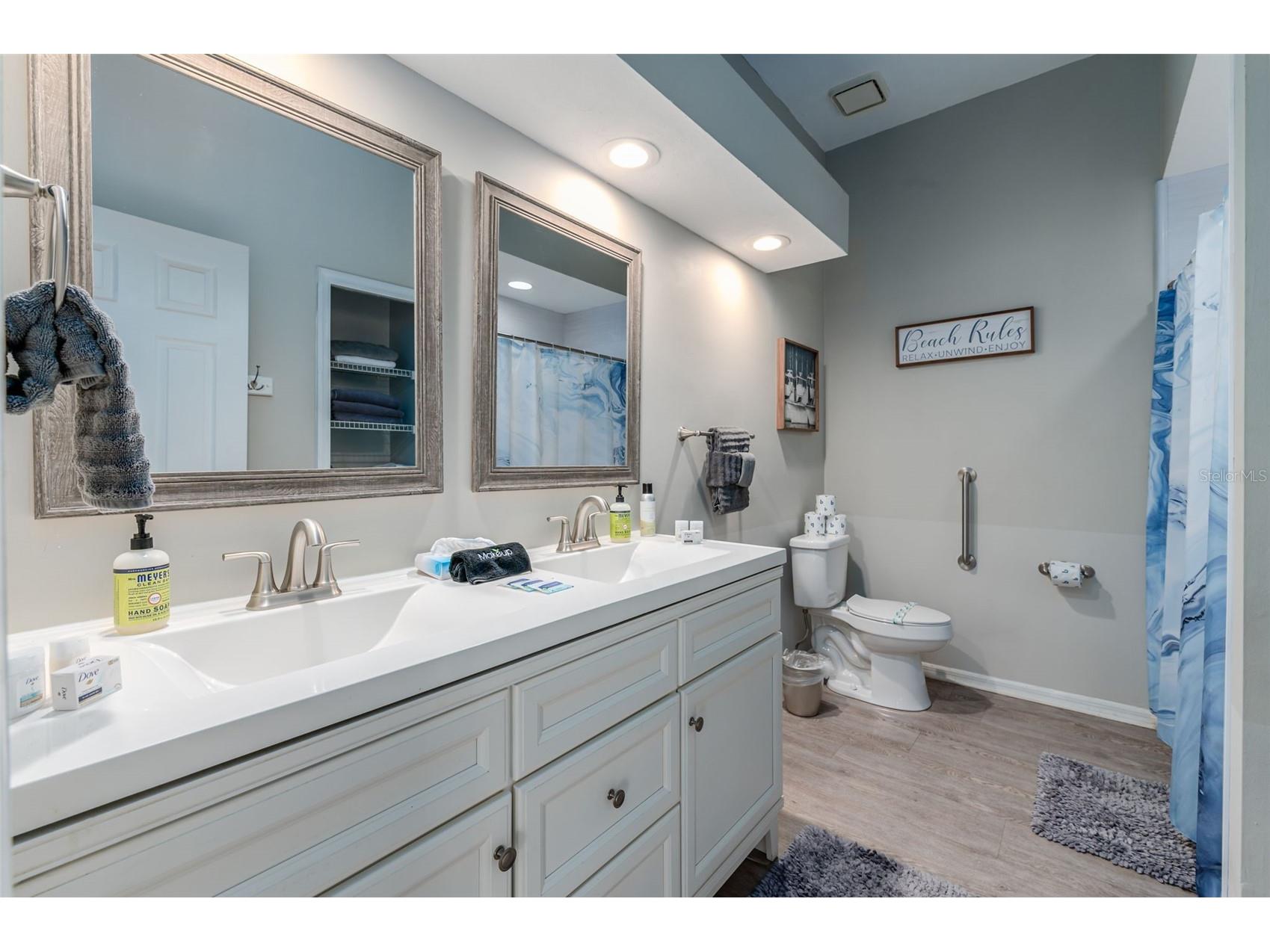 4137 Pinar Drive Bradenton FL 34210 A4678990 image15