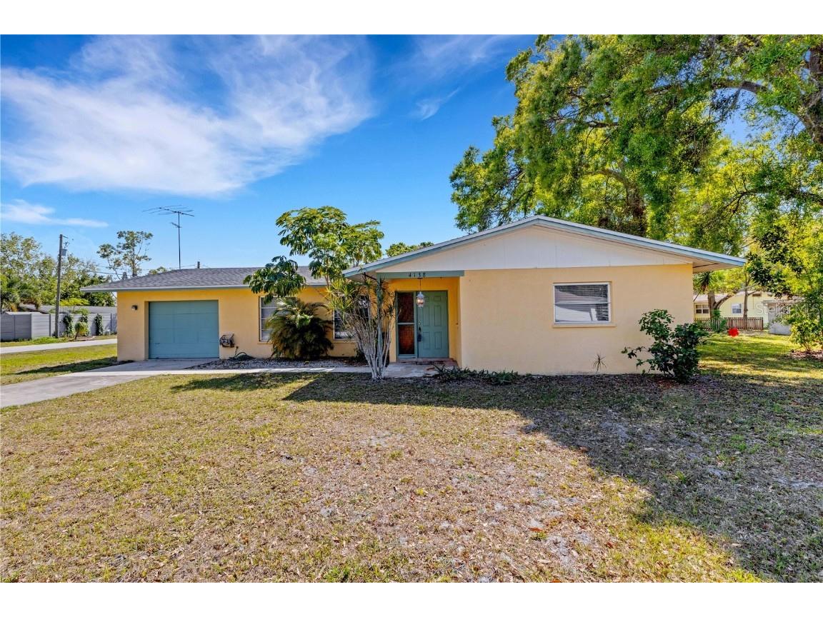 4138 Larkin Street Sarasota FL 34232 A4562869 image1