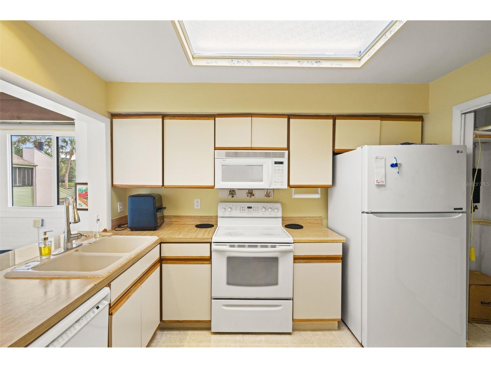 4138 Pinelake Lane #201 Tampa FL 33618 TB8507732 image14