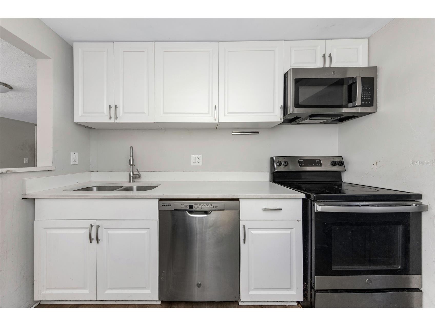 4139 26th Street N Saint Petersburg FL 33714 TB8476771 image8