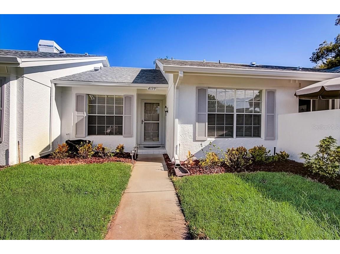 4139 Castlewood Drive Holiday FL 34691 U8140844 image1