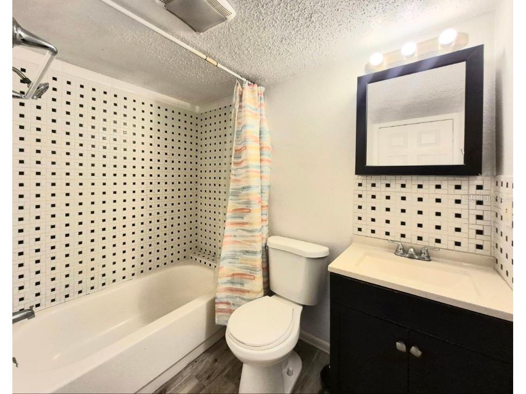 4139 Dolphin Drive Tampa FL 33617 TB8410520 image11