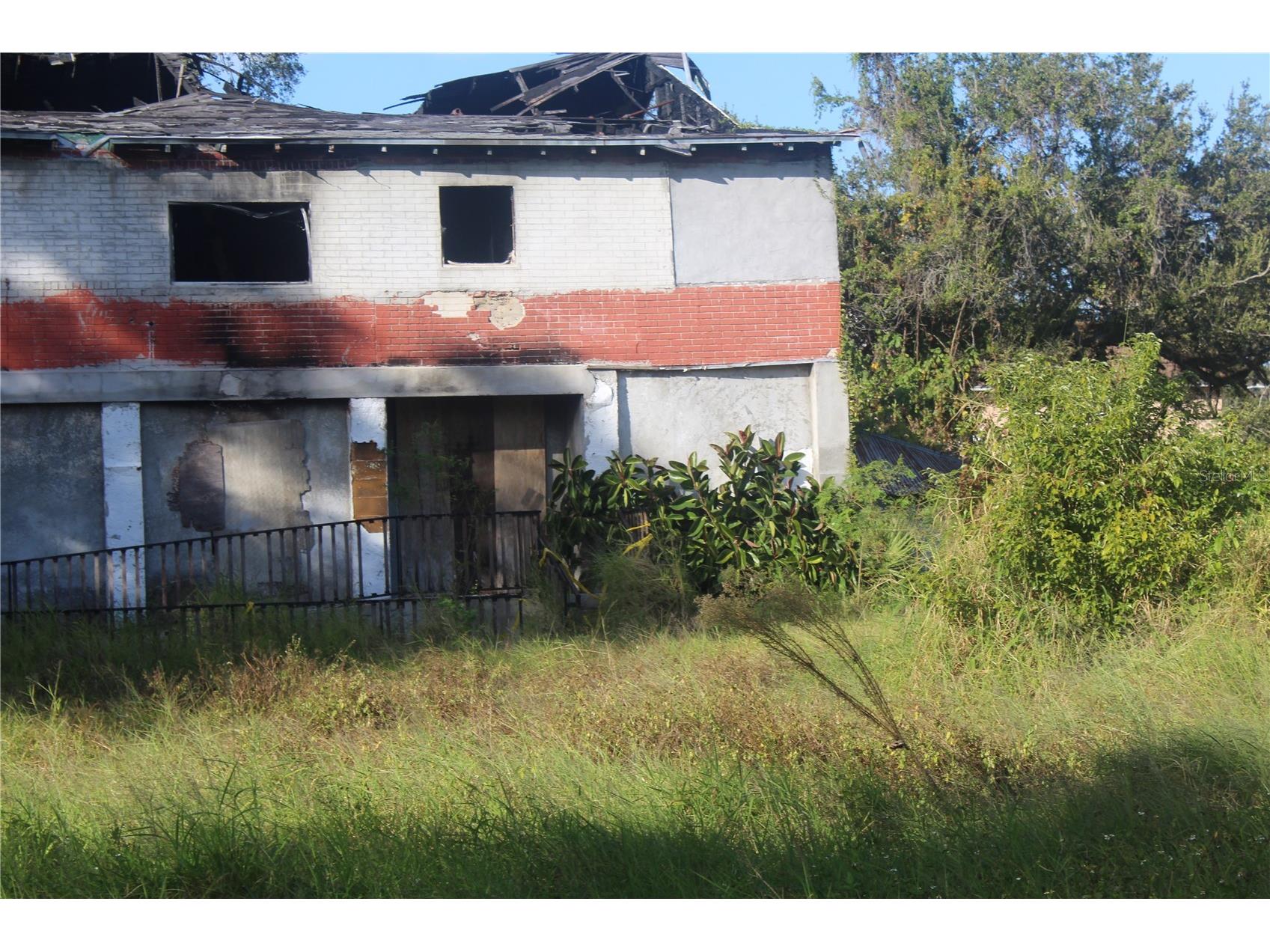 414 & 418 E Emily + 167408-0000 Street Tampa FL 33603 TB8434803 image2