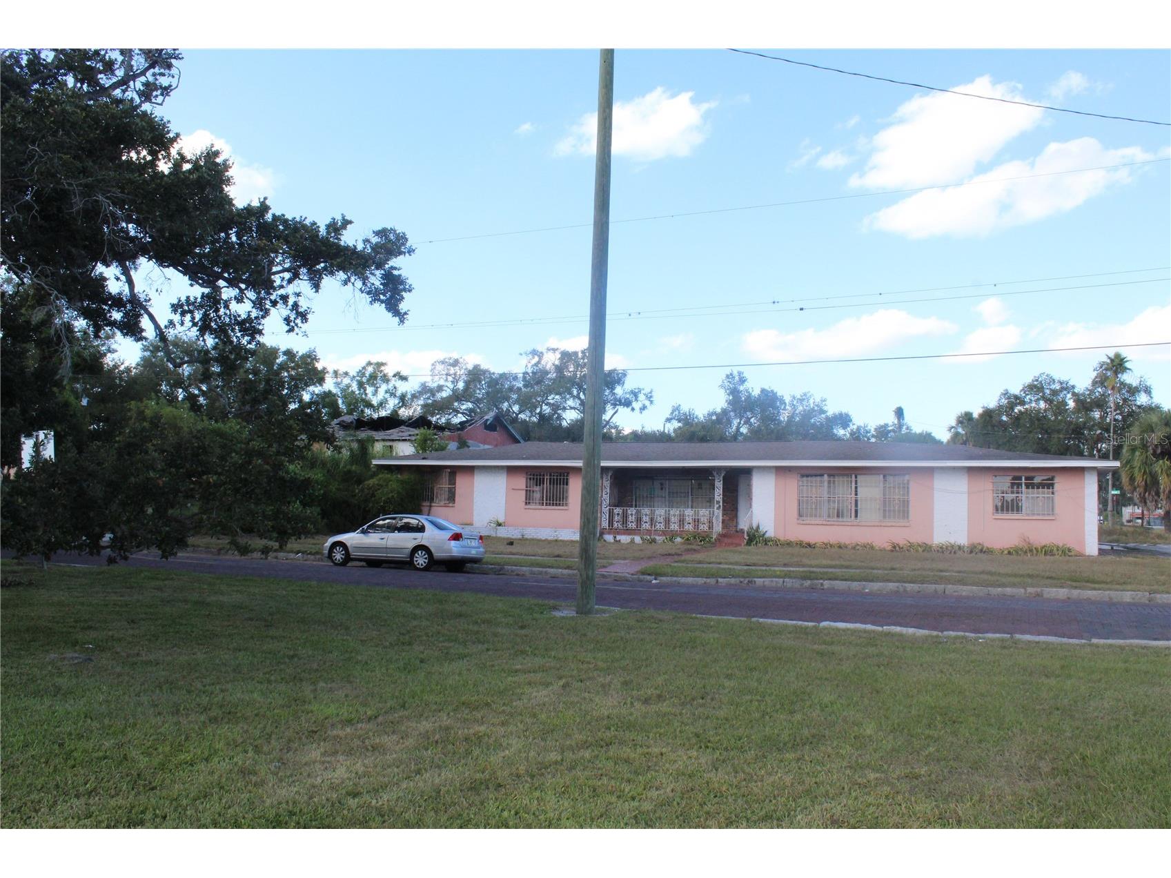 414 & 418 E Emily + 167408-0000 Street Tampa FL 33603 TB8434803 image33