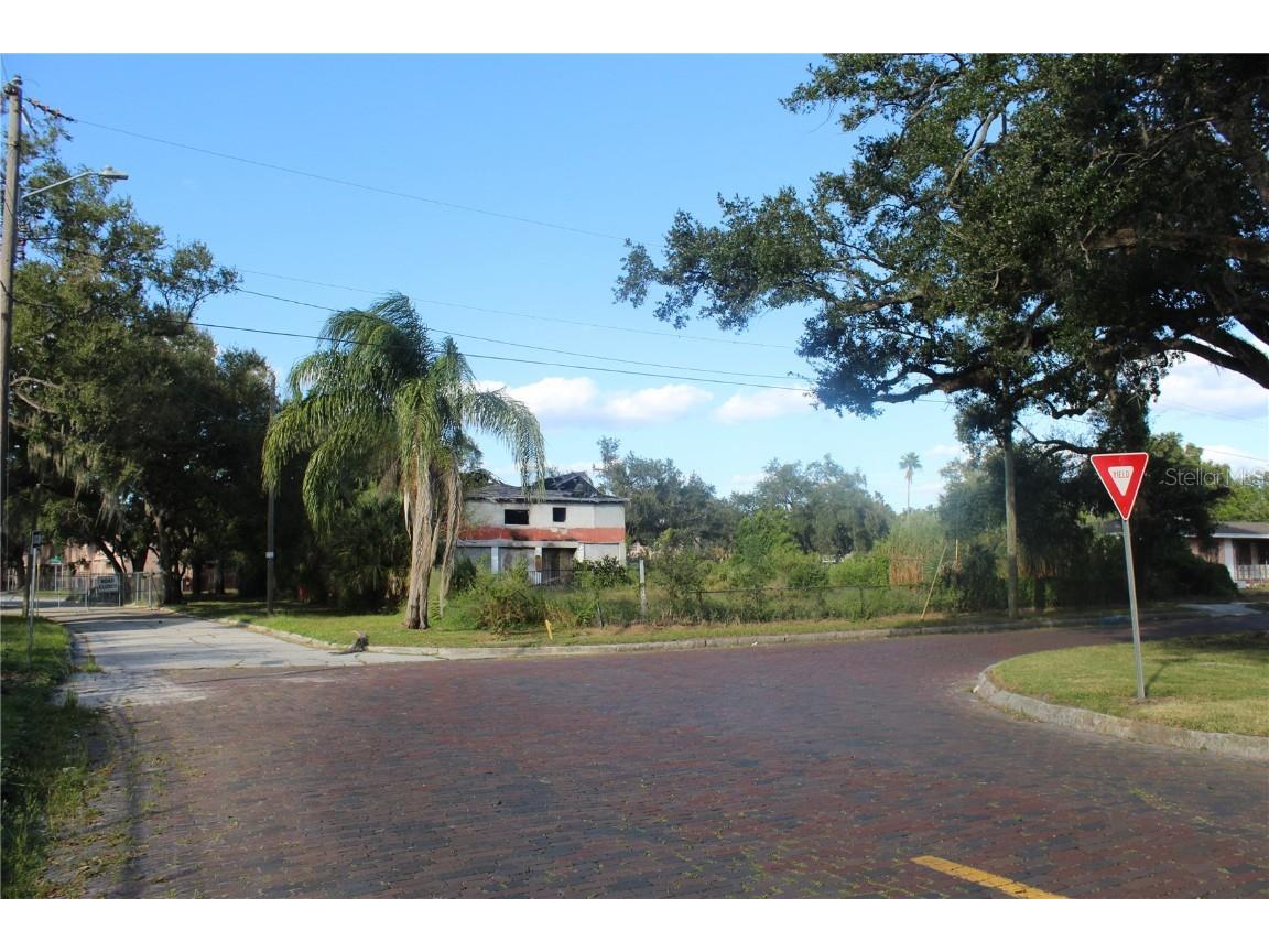 414 - 418 E Emily Street Tampa FL 33603 TB8441678 image17