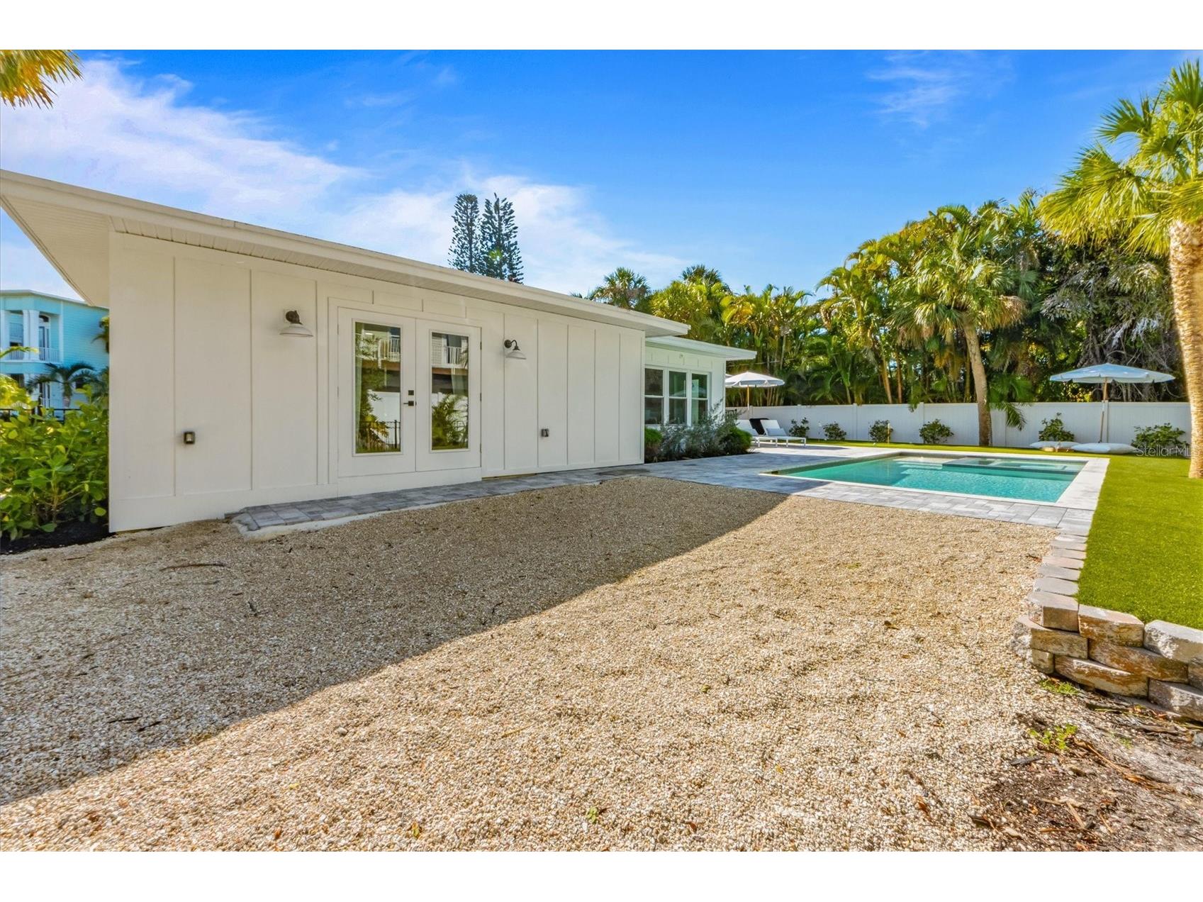 414 79th Street Holmes Beach FL 34217 A4677980 image10