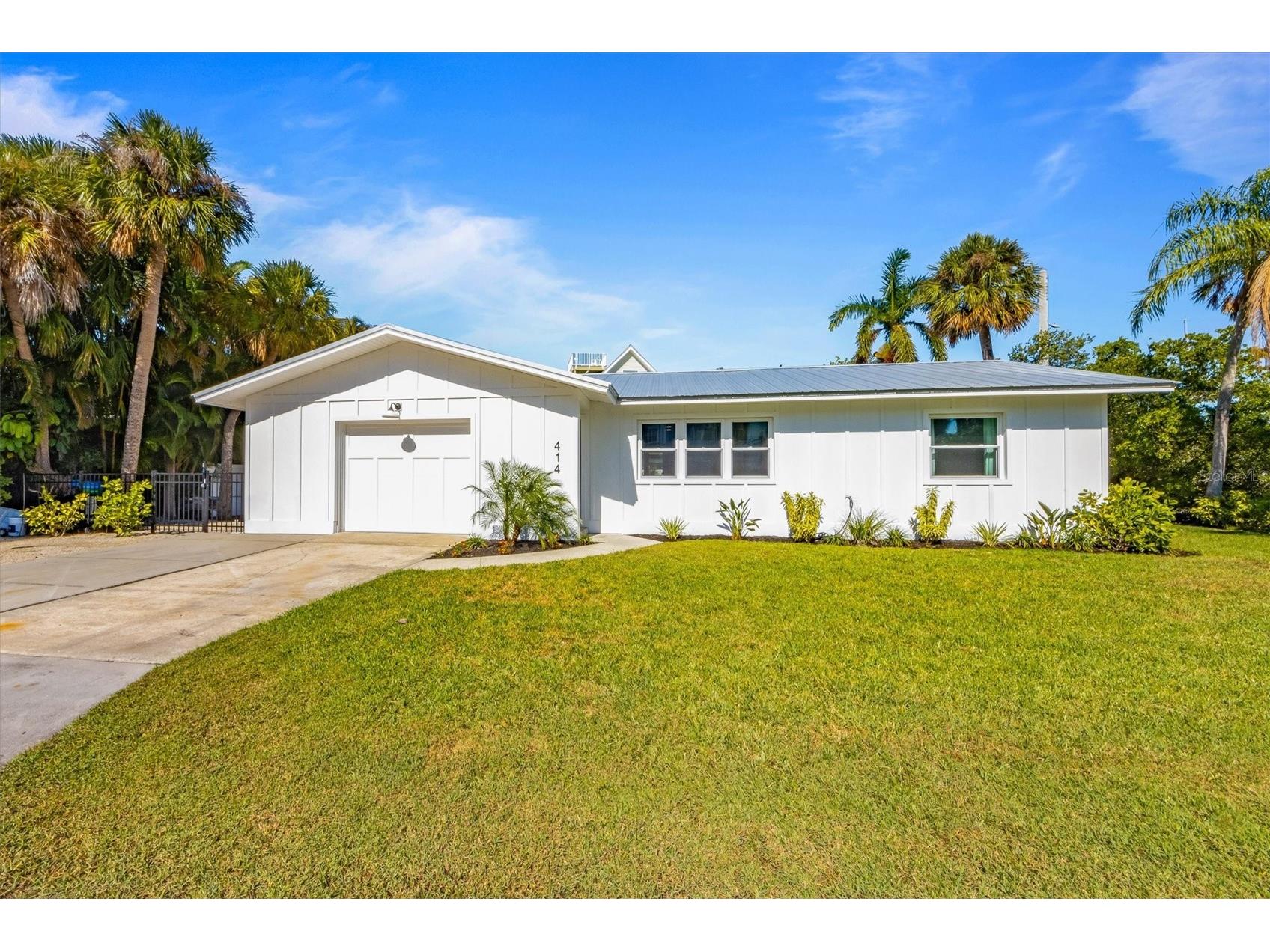 414 79th Street Holmes Beach FL 34217 A4677980 image2