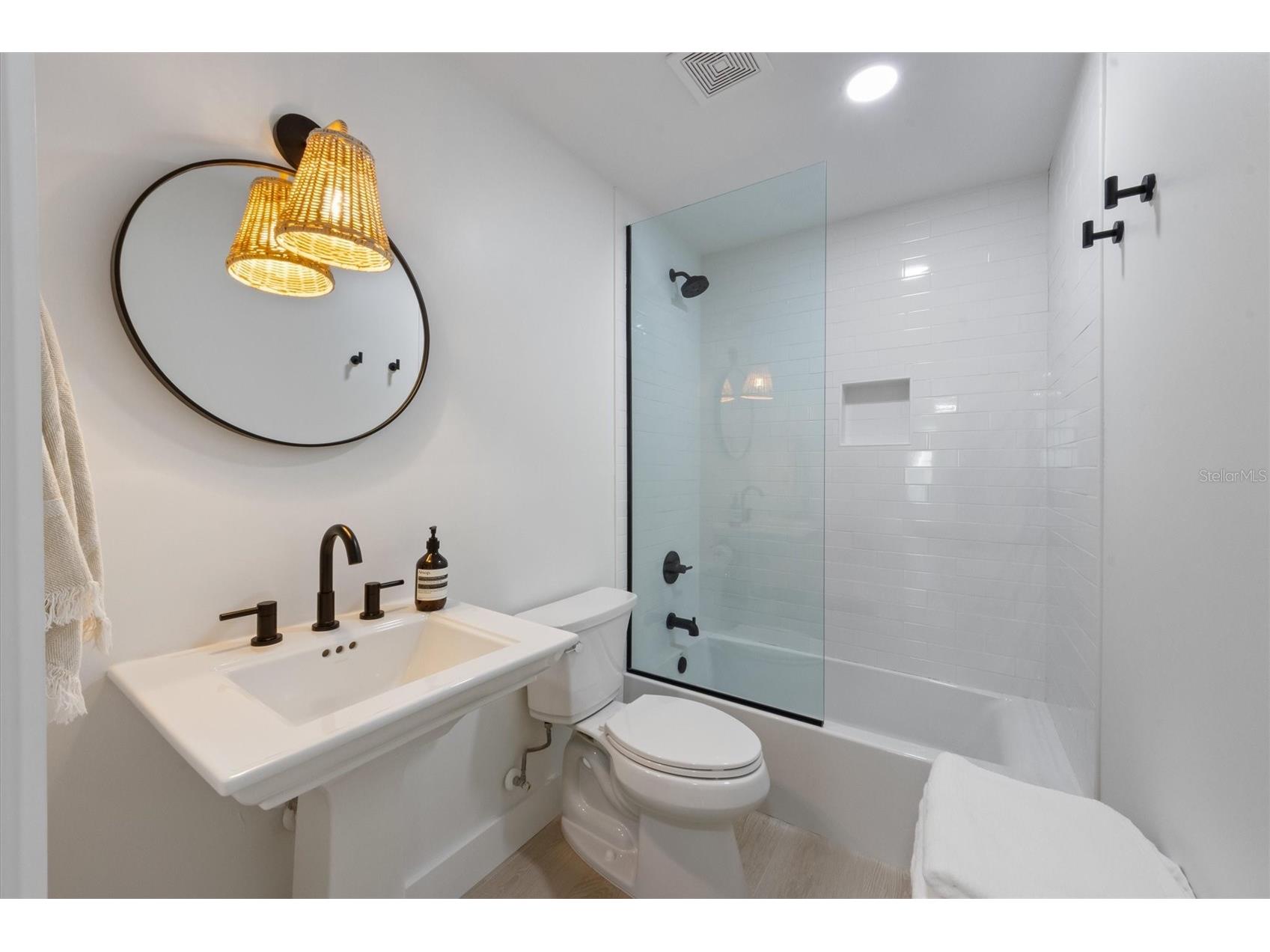 414 79th Street Holmes Beach FL 34217 A4677980 image26