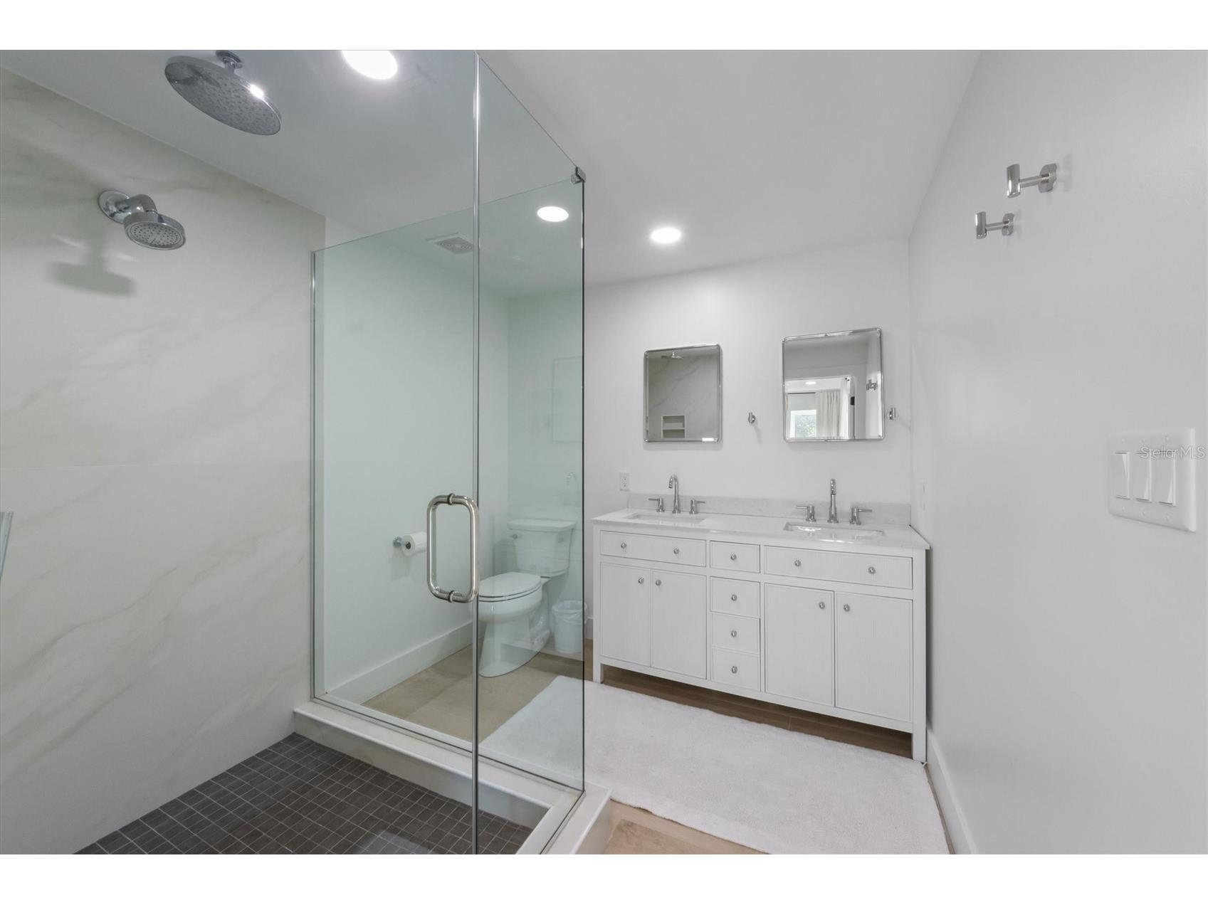 414 79th Street Holmes Beach FL 34217 A4677980 image31