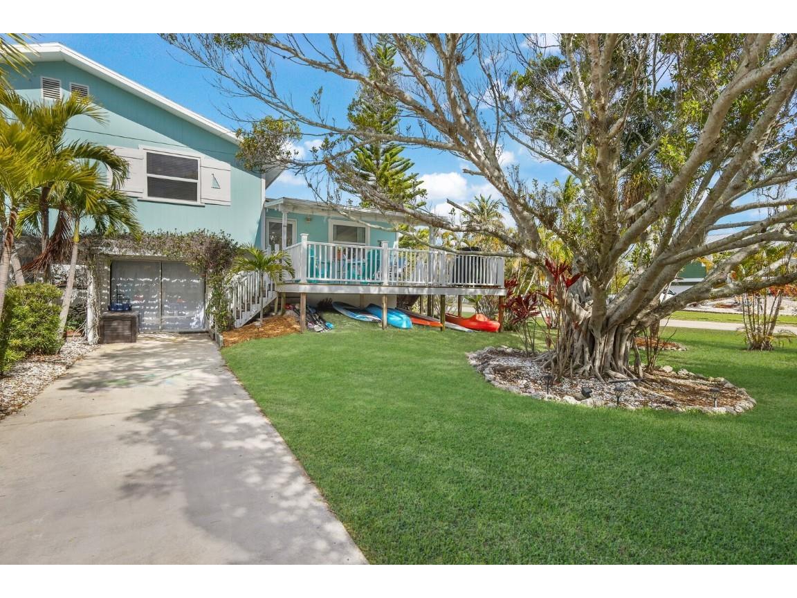 414 80th Street #B Holmes Beach FL 34217 A4598823 image1