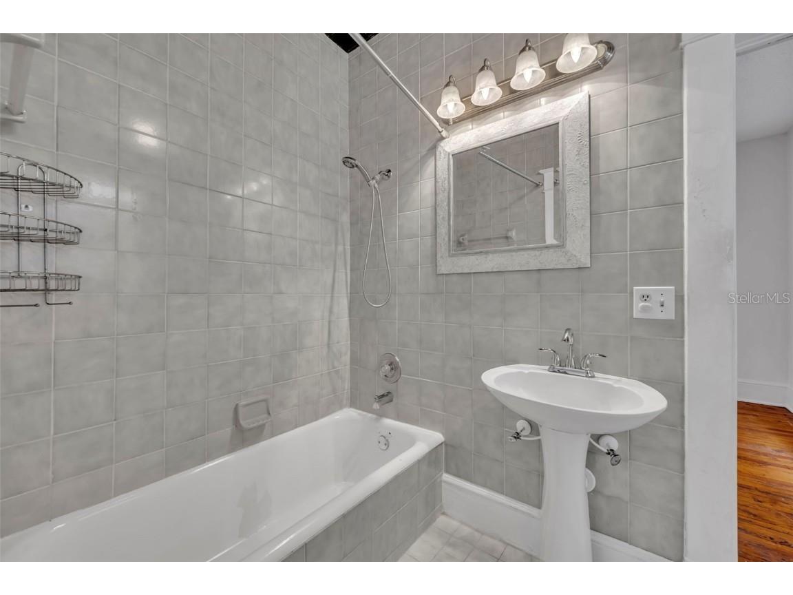 414 Briercliff Drive Orlando FL 32806 O6350813 image15