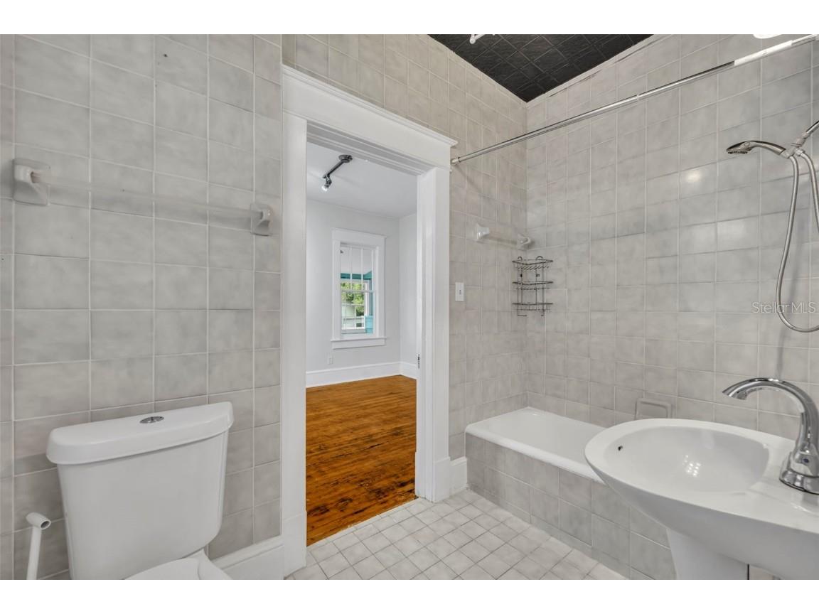 414 Briercliff Drive Orlando FL 32806 O6350813 image16