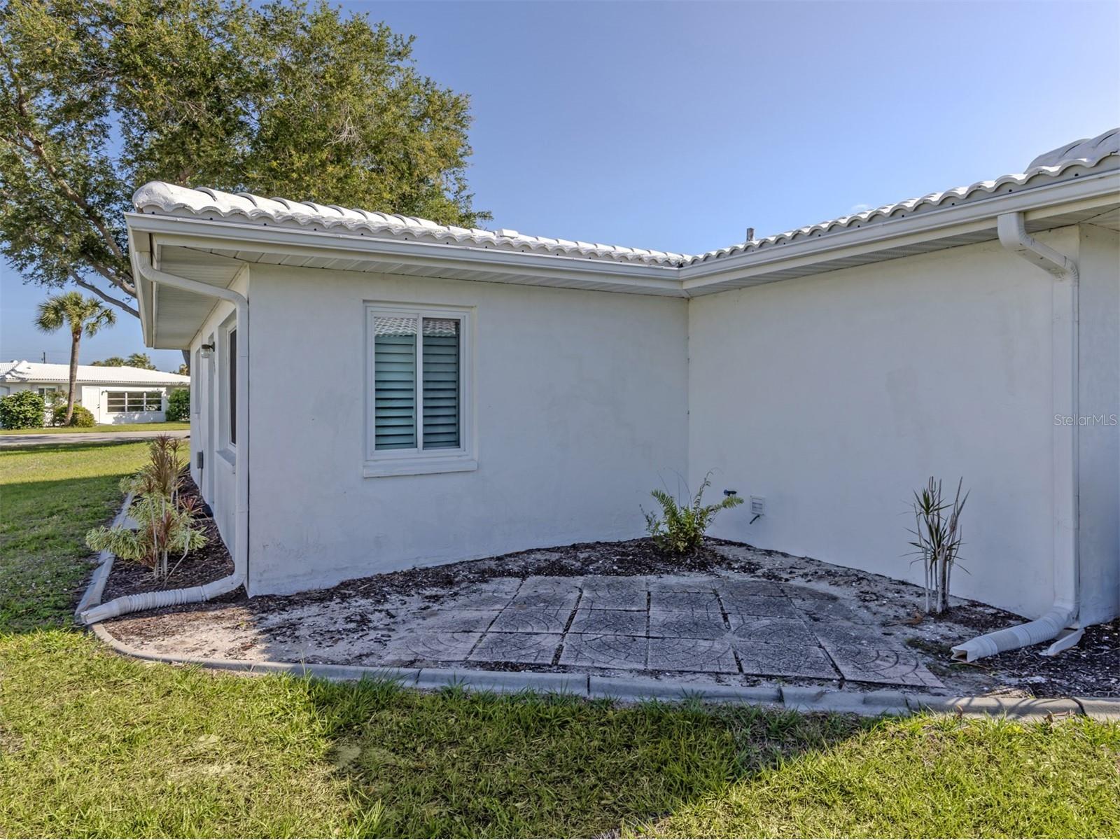 414 Circlewood Drive #H2 Venice FL 34293 N6143767 image7