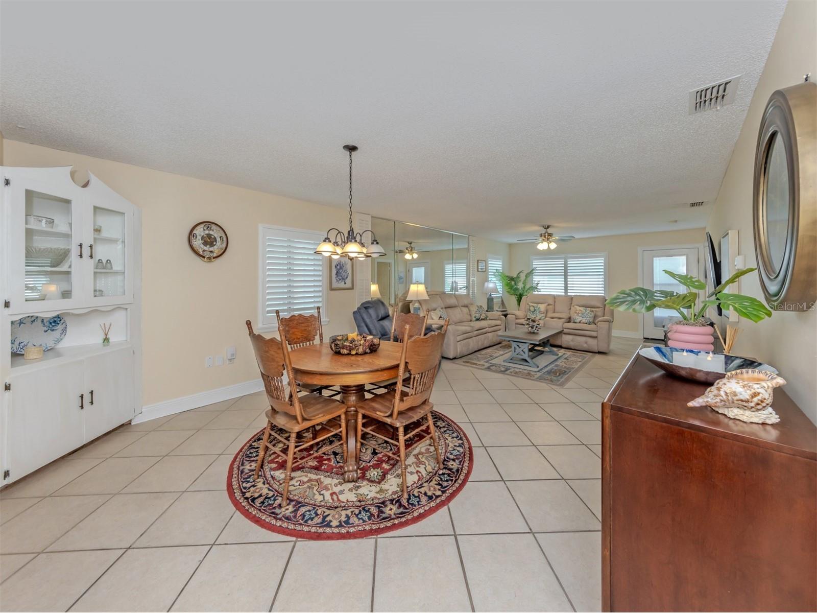 414 Circlewood Drive #H2 Venice FL 34293 N6143767 image9