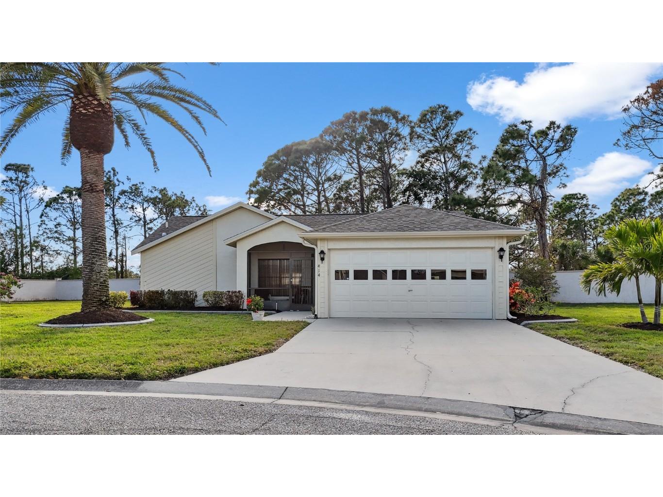 414 Cypress Forest Drive Englewood FL 34223 D6138339 image1