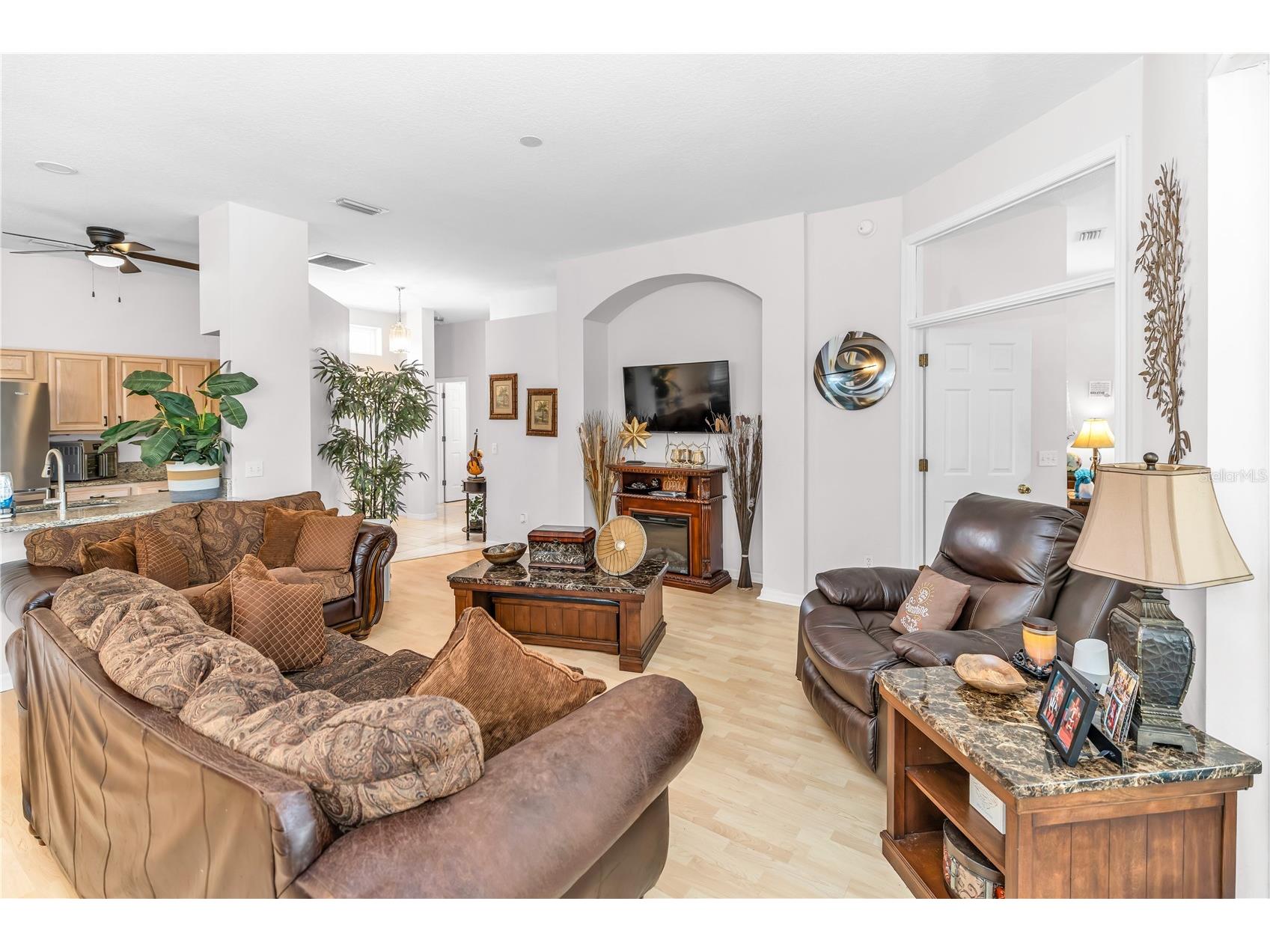 414 Fairlane Drive Debary FL 32713 V4948814 image8