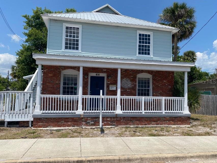 414 Garden Street Titusville FL 32796 V4942790 image1