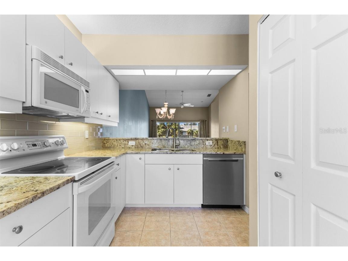 414 Laurel Lake Drive #203 Venice FL 34292 A4663251 image5