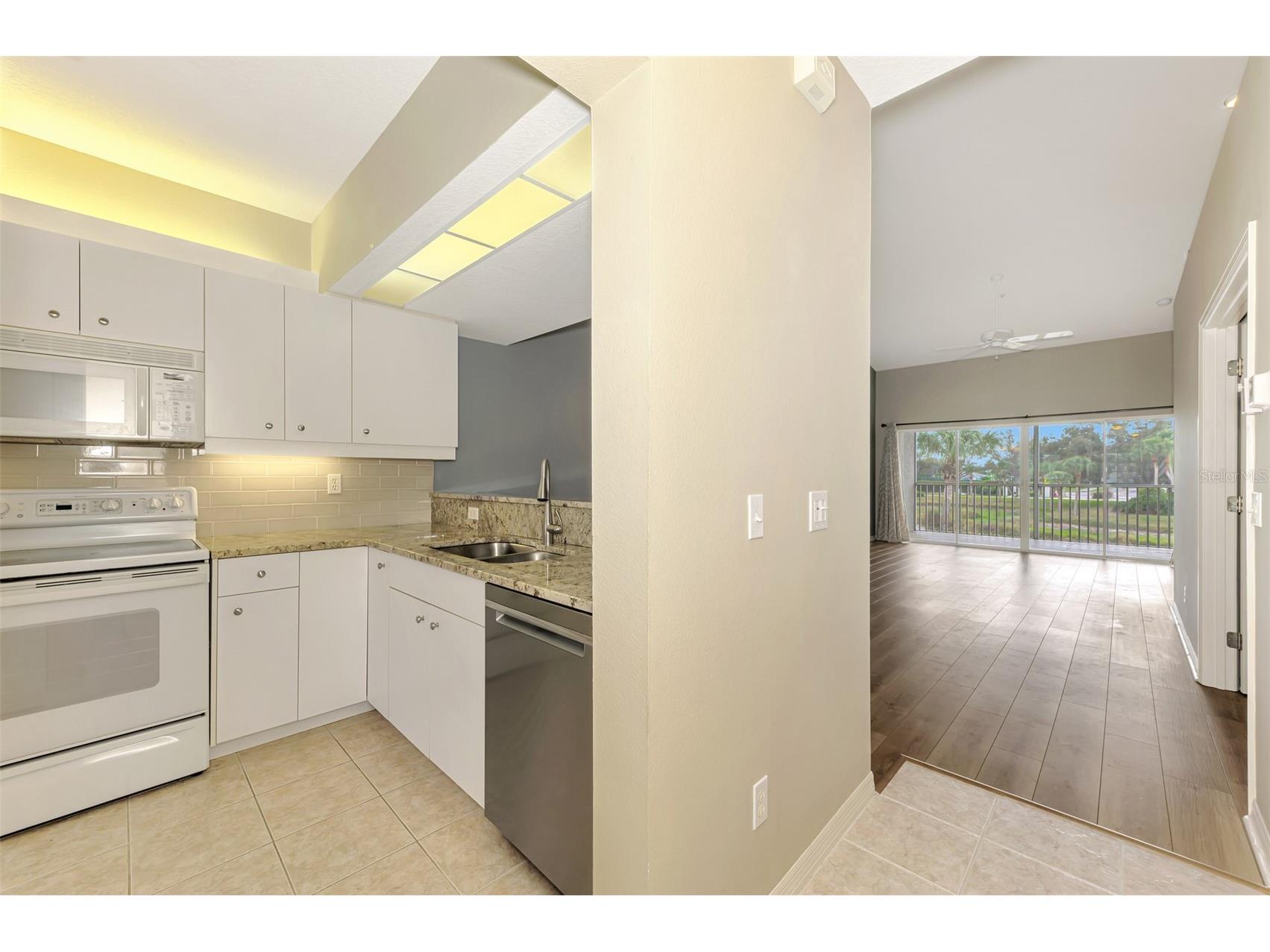 414 Laurel Lake Drive #203 Venice FL 34292 N6142408 image16