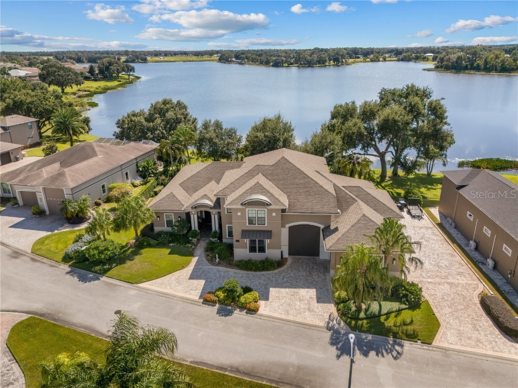 414 Meandering Way Polk City FL 33868 - LAKE MARGARET / MUDD LAKE O6355889 image2