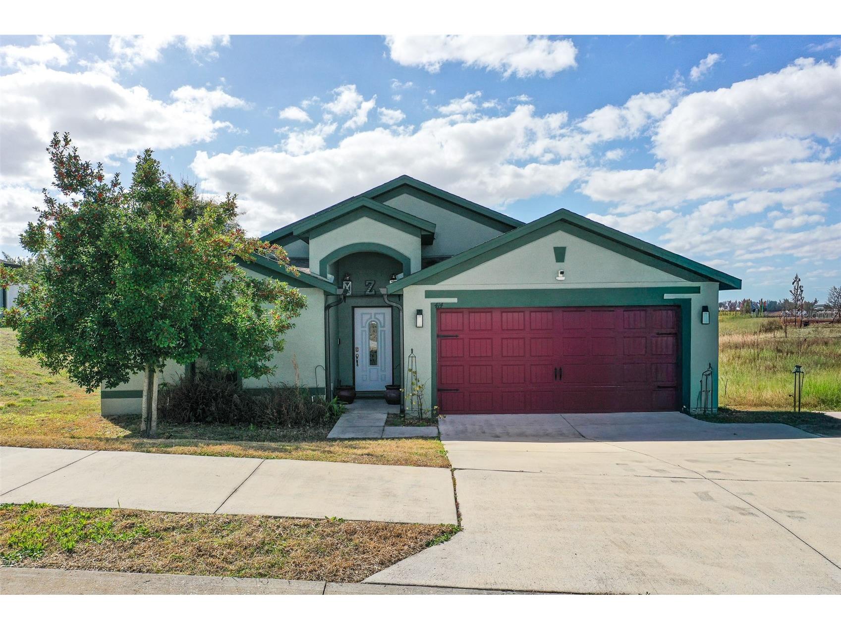 414 Miles Boulevard Dundee FL 33838 L4958341 image1