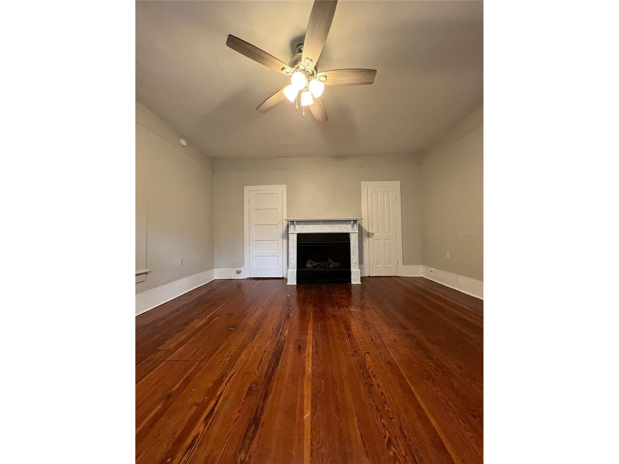 414 NE 5th Avenue #7 Gainesville FL 32601 GC537480 image3