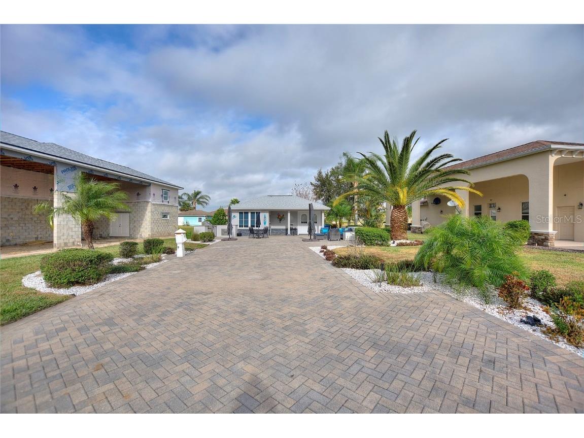 414 Nolane Lane Polk City FL 33868 L4936158 image1