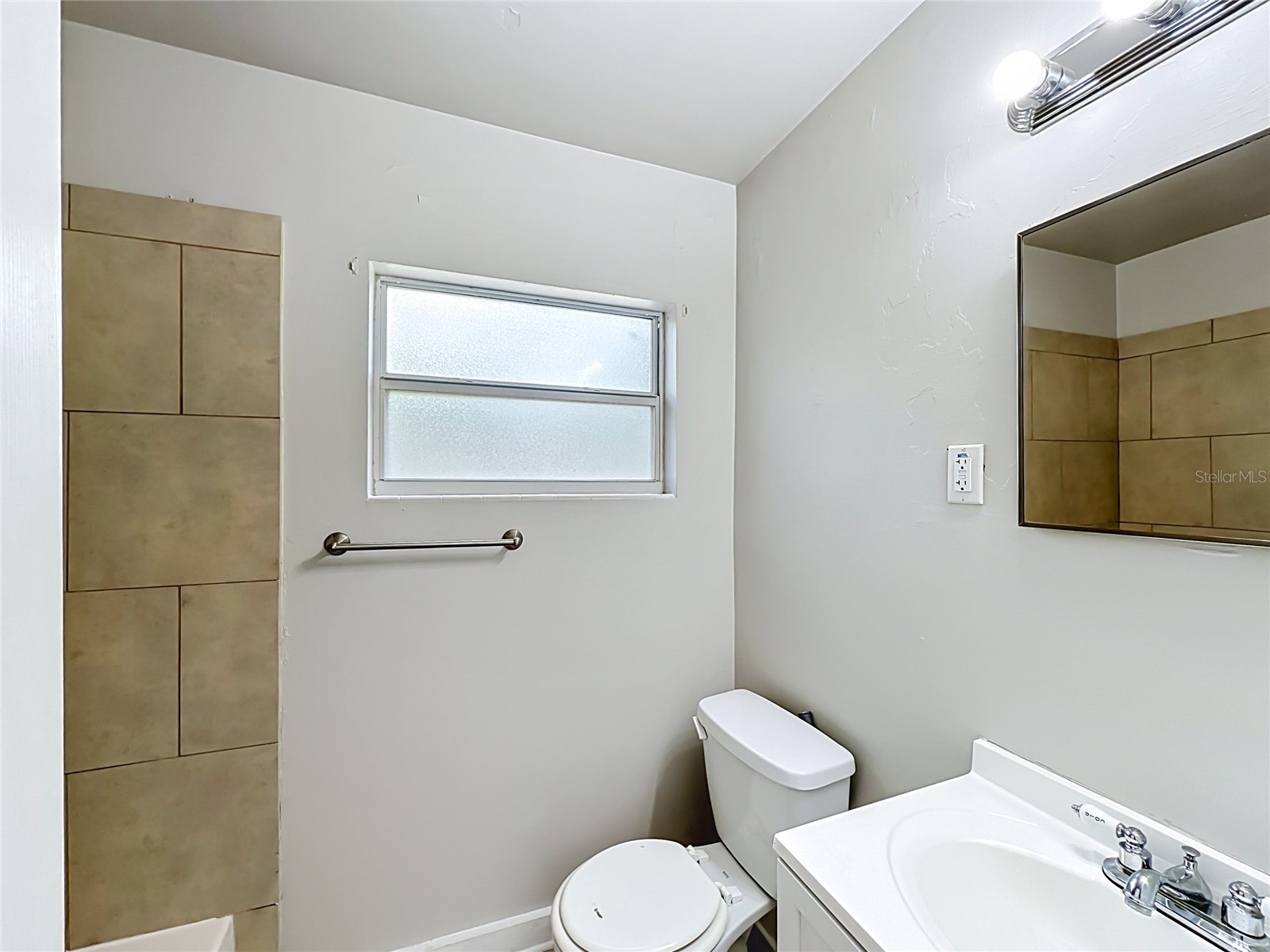 414 NW 36th Terrace Gainesville FL 32607 GC541266 image33