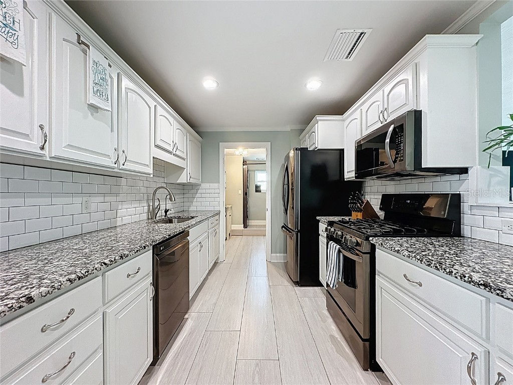 414 Oakridge Avenue Cocoa FL 32927 S5139593 image6