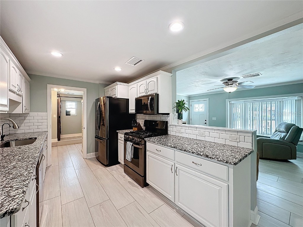 414 Oakridge Avenue Cocoa FL 32927 S5139593 image9