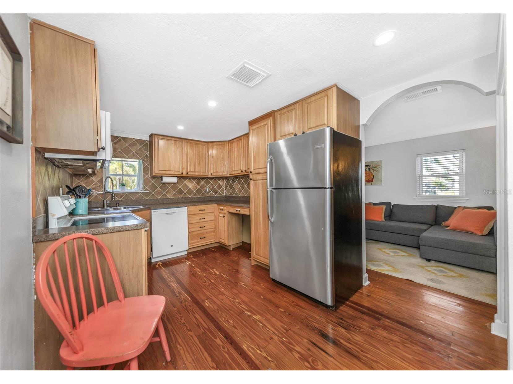 414 Tampa Road Palm Harbor FL 34683 TB8510203 image7