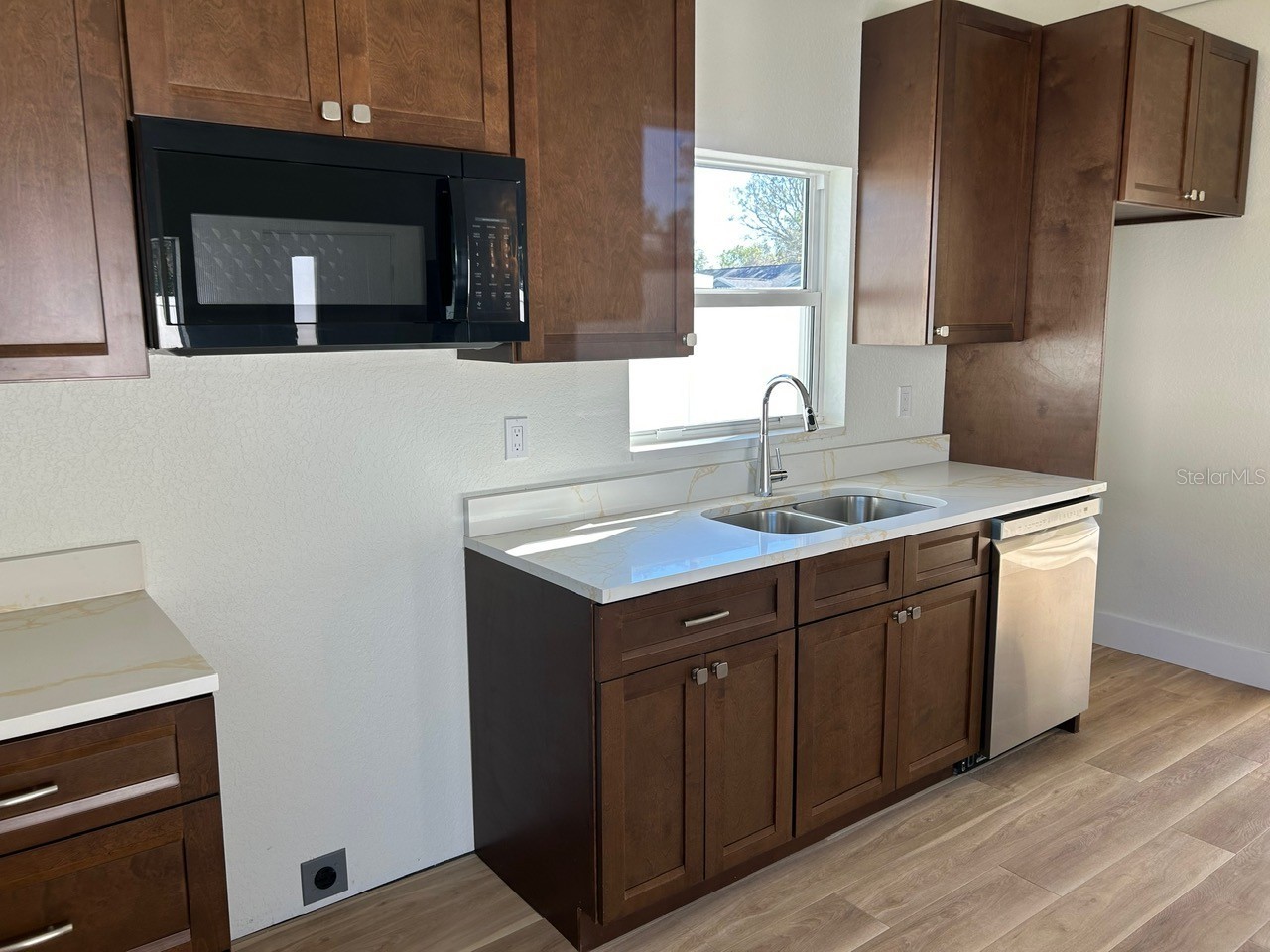 4140 14th Avenue S Saint Petersburg FL 33711 TB8412146 image20