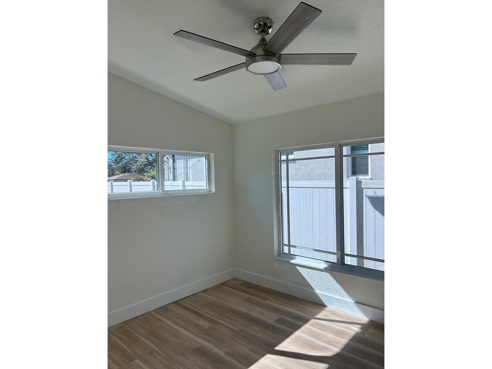 4140 14th Avenue S Saint Petersburg FL 33711 TB8412146 image25