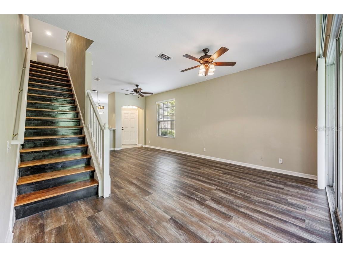 4140 Bismarck Palm Drive Tampa FL 33610 TB8410355 image15