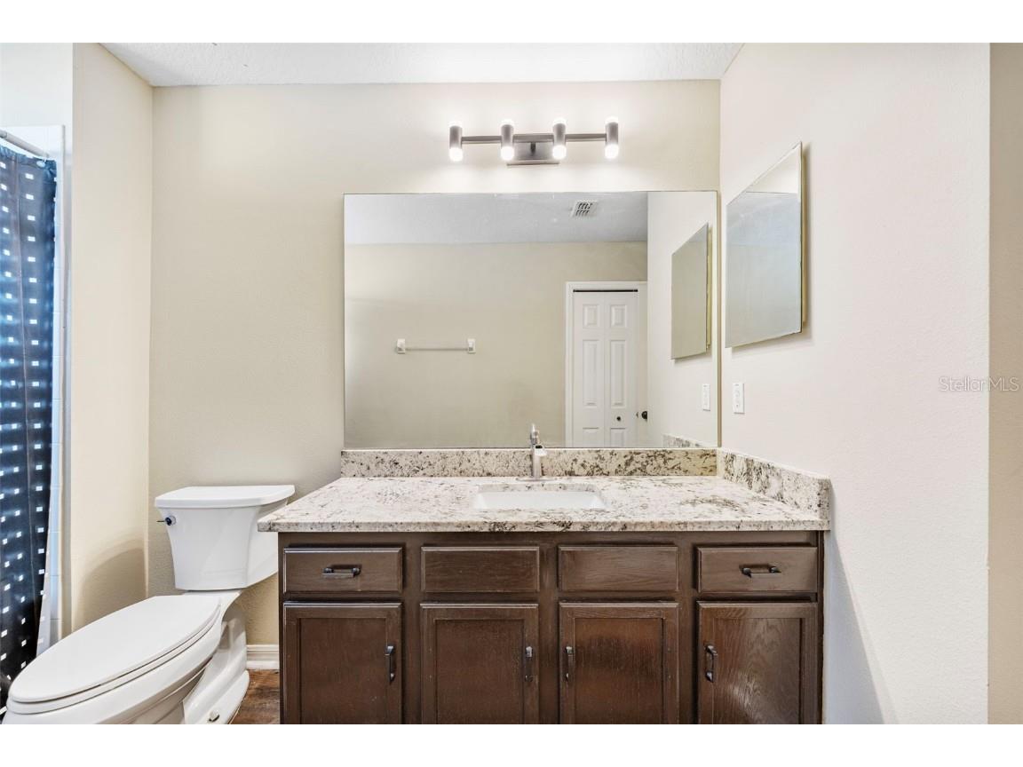 4140 Bismarck Palm Drive Tampa FL 33610 TB8410355 image27