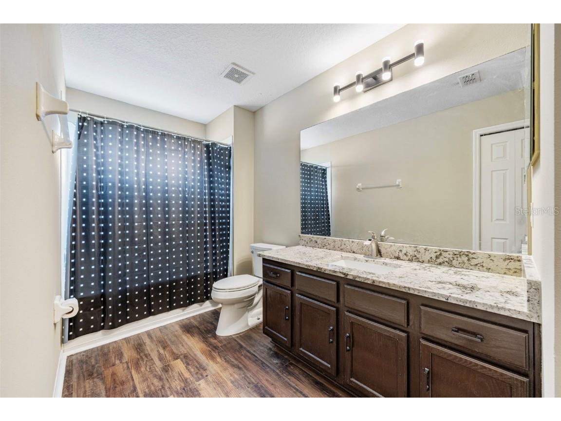 4140 Bismarck Palm Drive Tampa FL 33610 TB8410355 image28