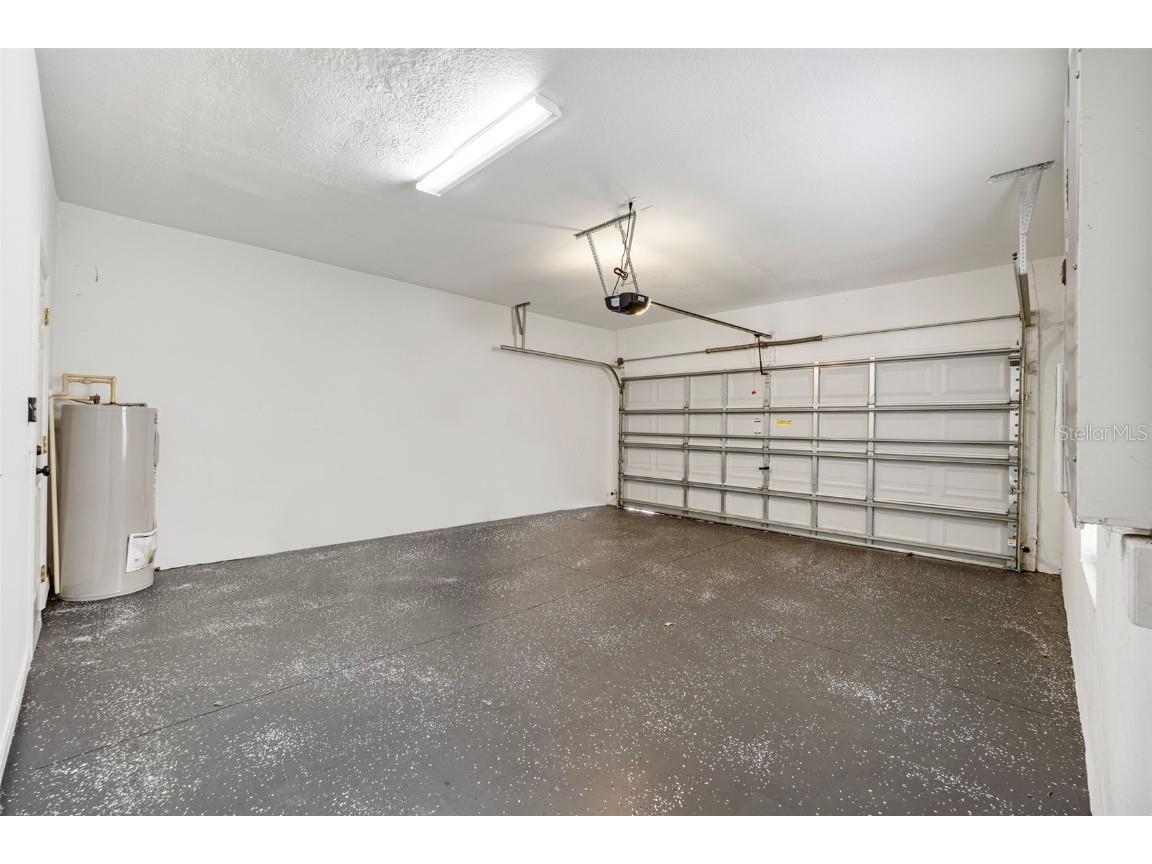 4140 Bismarck Palm Drive Tampa FL 33610 TB8410355 image32