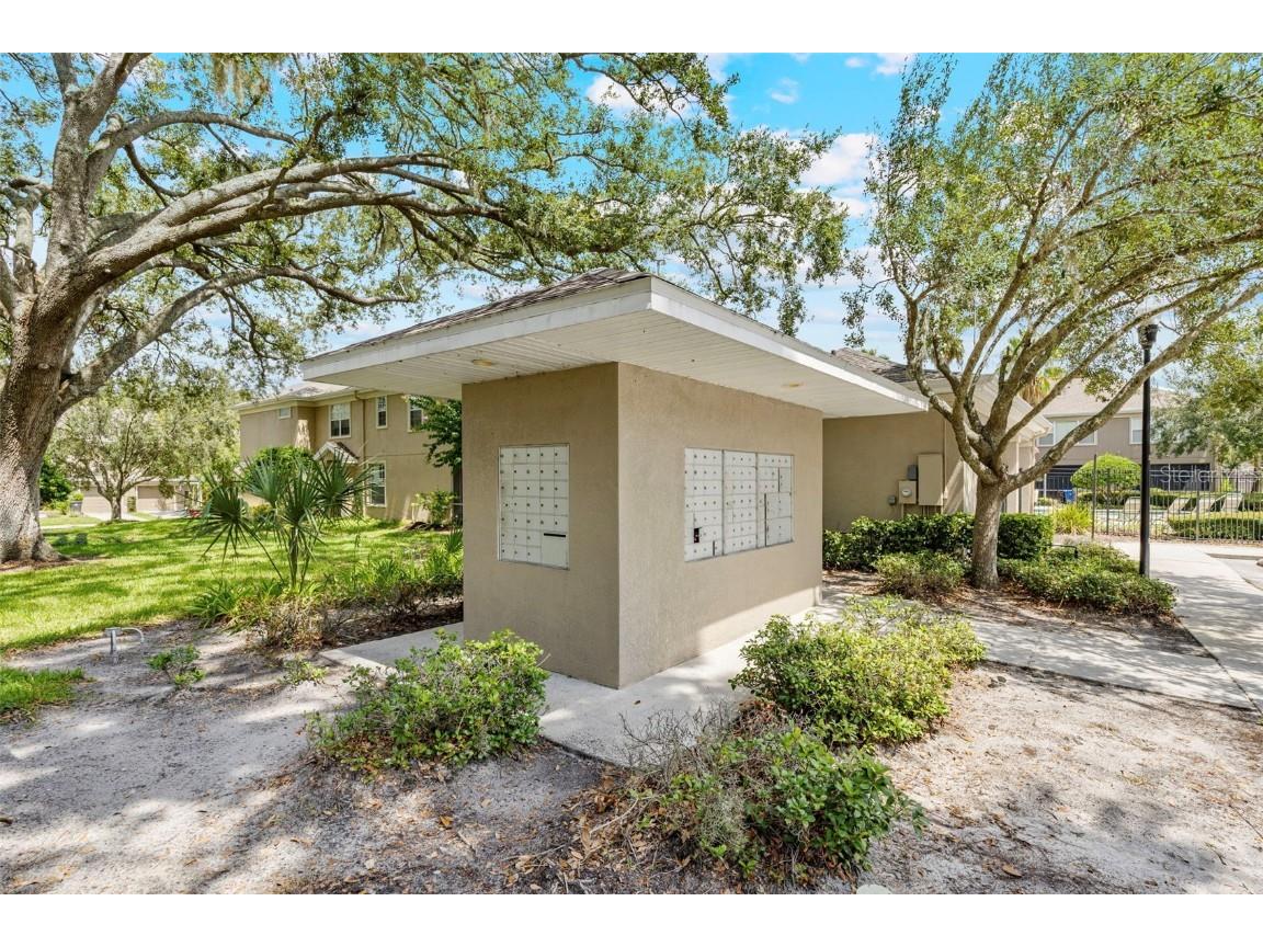 4140 Bismarck Palm Drive Tampa FL 33610 TB8410355 image39