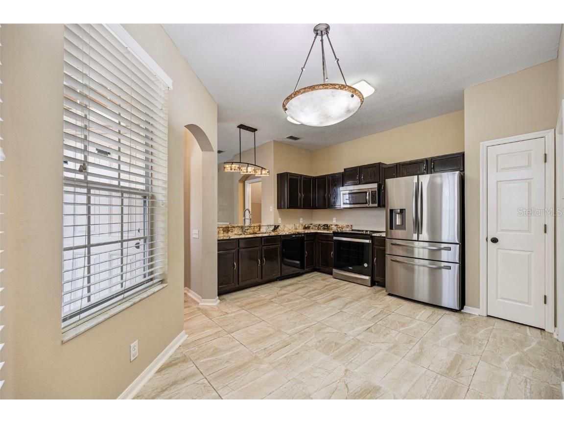 4140 Bismarck Palm Drive Tampa FL 33610 TB8410355 image8