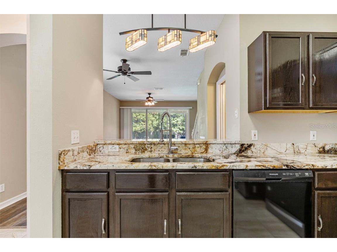 4140 Bismarck Palm Drive Tampa FL 33610 TB8410355 image9