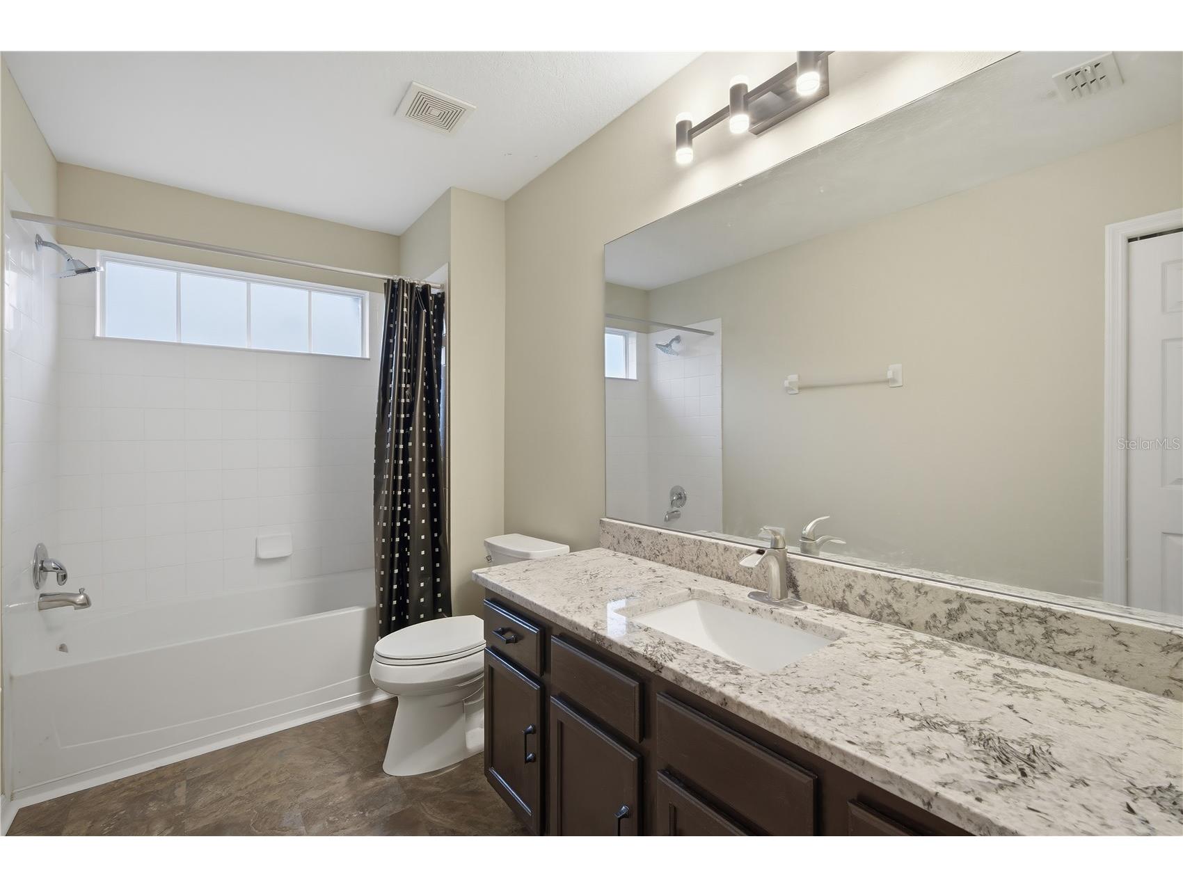 4140 Bismarck Palm Drive Tampa FL 33610 TB8481225 image15