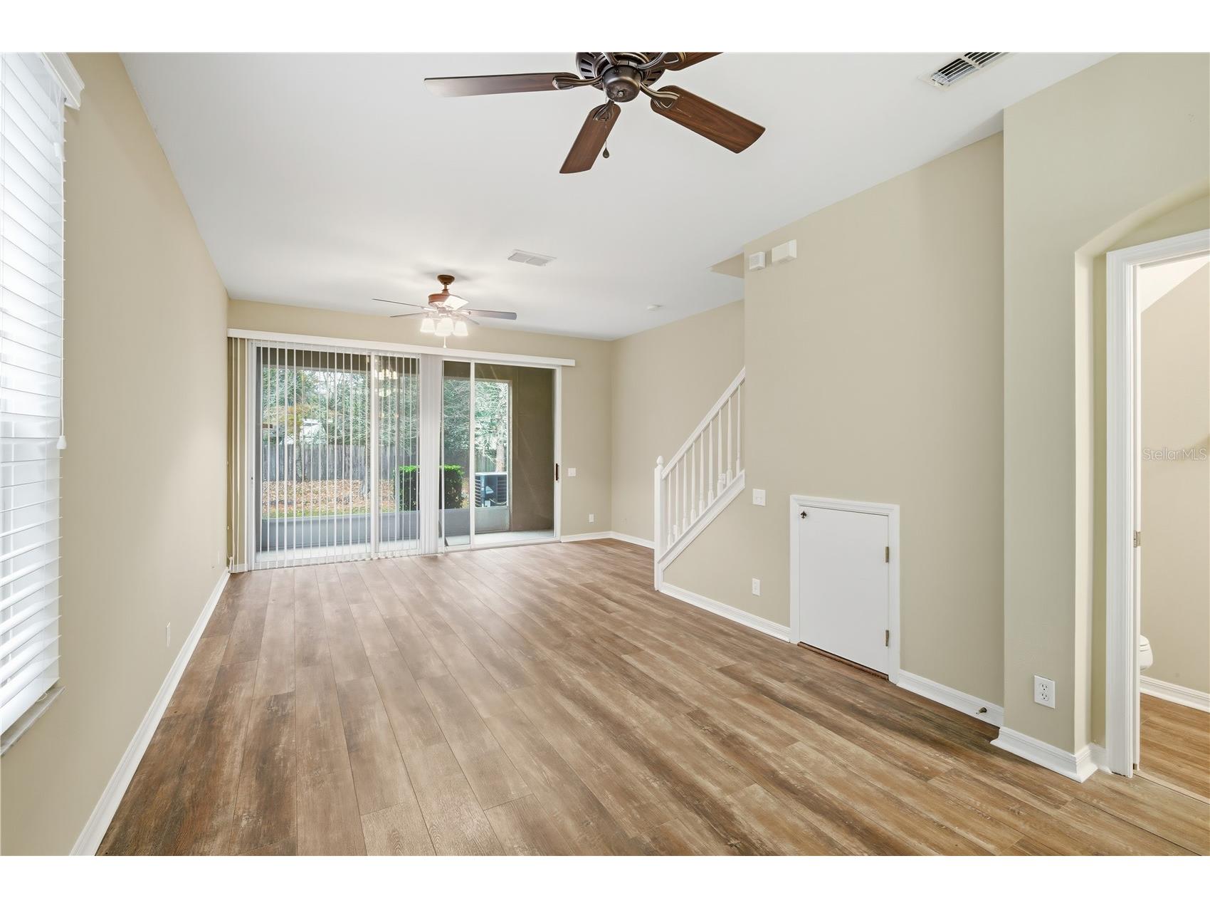 4140 Bismarck Palm Drive Tampa FL 33610 TB8481225 image6