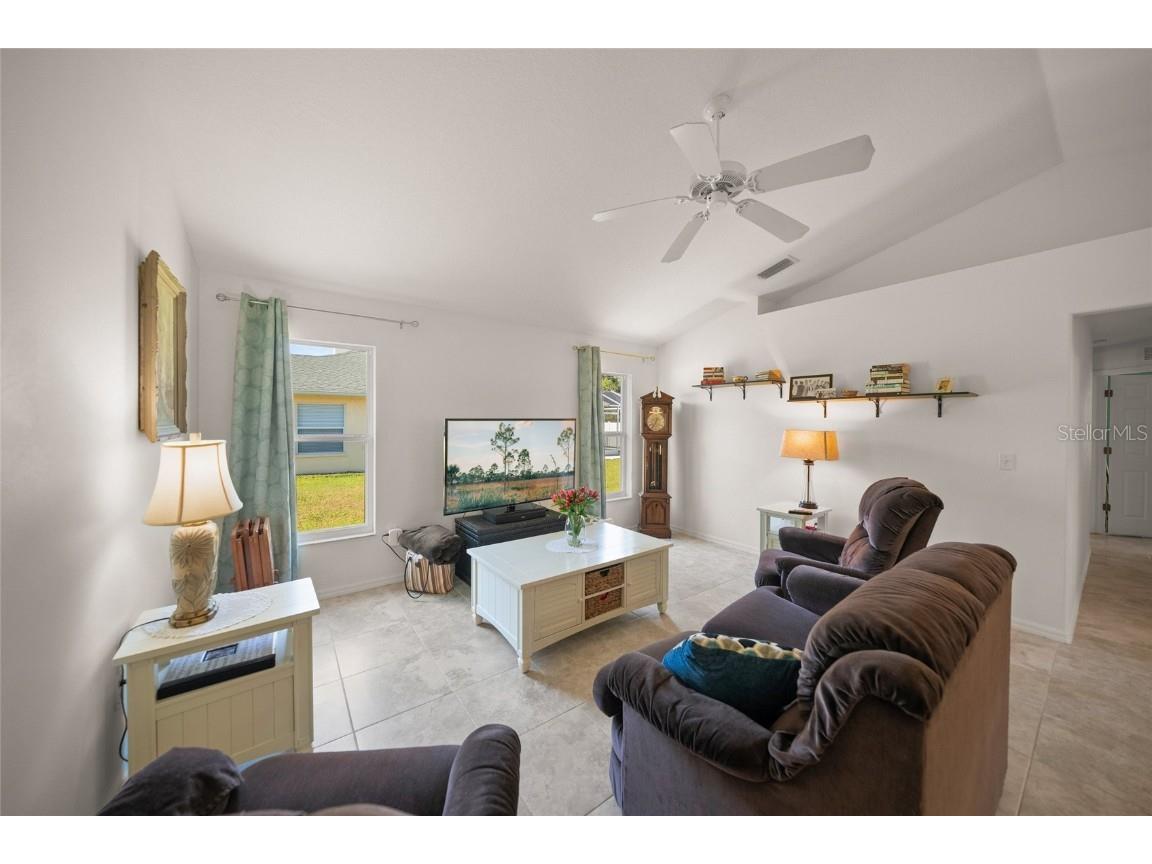 4140 Malden Drive Sarasota FL 34241 A4668055 image17