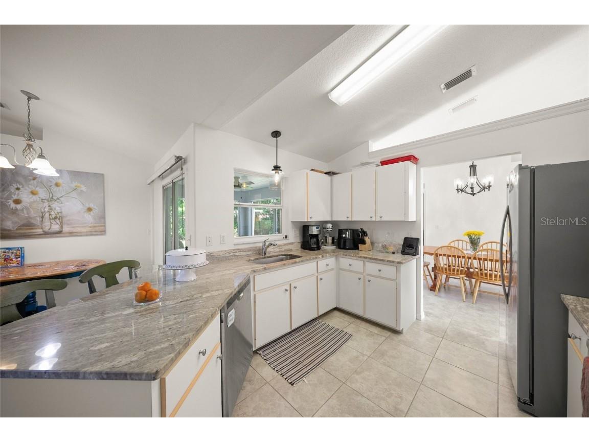 4140 Malden Drive Sarasota FL 34241 A4668055 image7