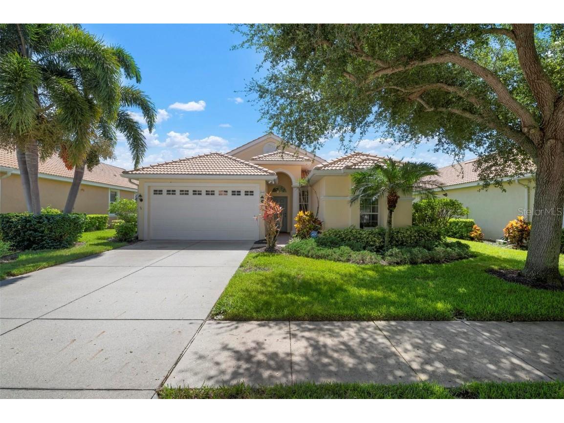4140 Reflections Parkway Sarasota FL 34233 A4617466 image1
