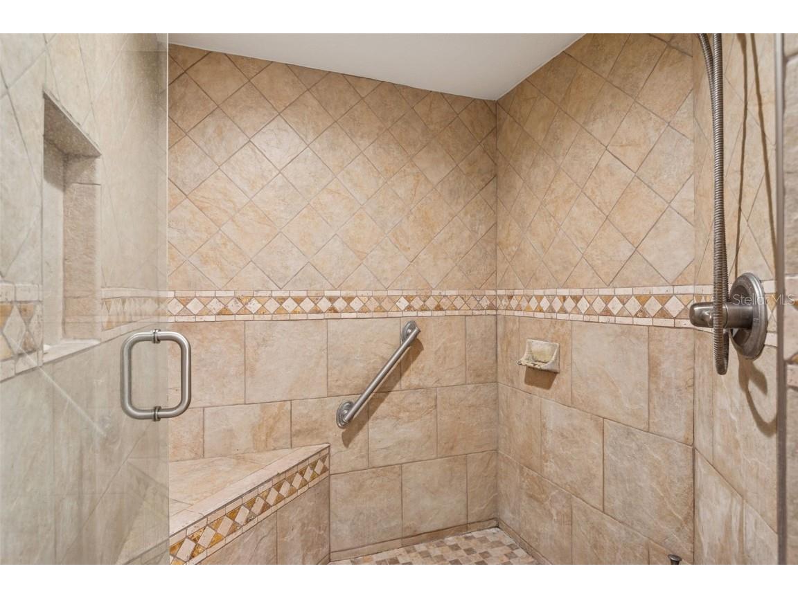 4141 Bayshore Boulevard #1204 Tampa FL 33611 TB8449836 image16