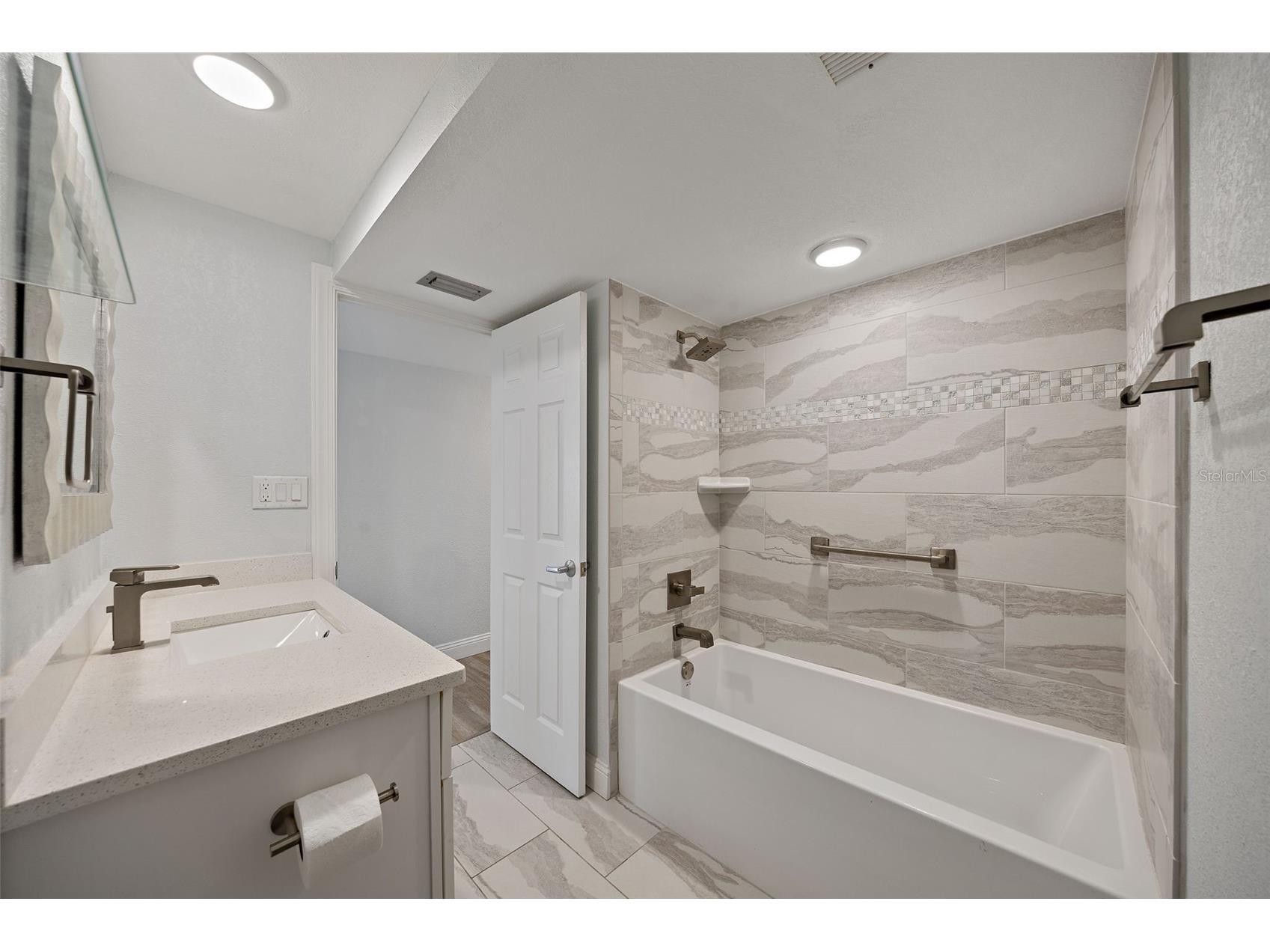 4141 Bayshore Boulevard #1702 Tampa FL 33611 TB8460356 image31