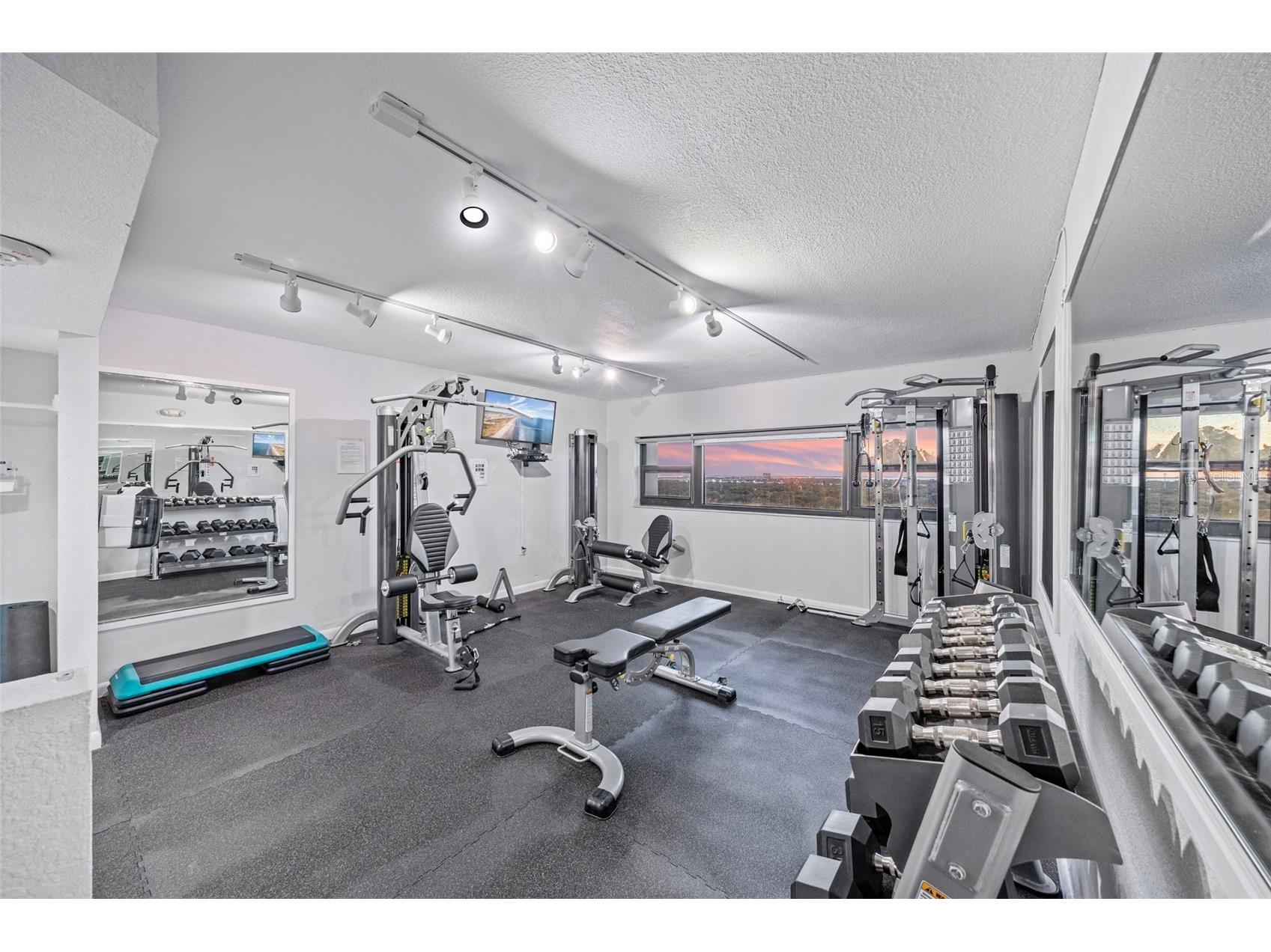 4141 Bayshore Boulevard #1702 Tampa FL 33611 TB8460356 image48