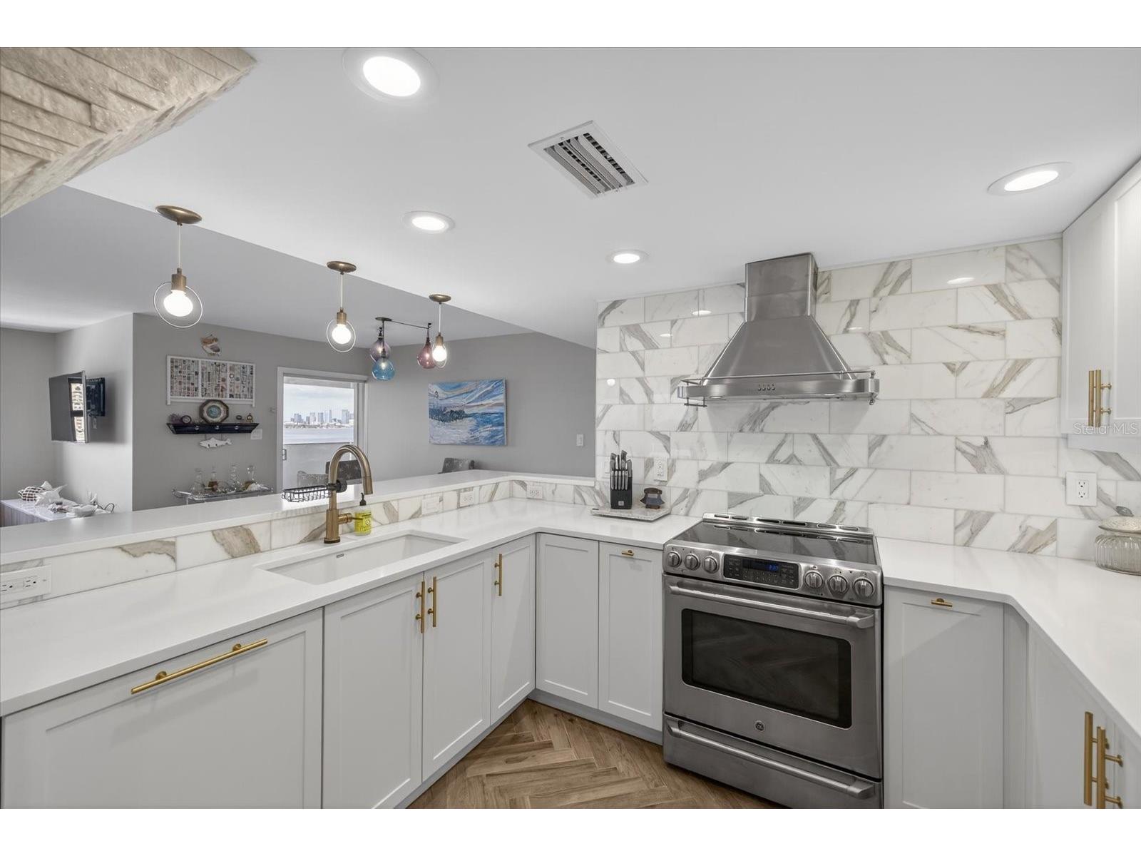 4141 Bayshore Boulevard #2001 Tampa FL 33611 TB8493325 image5