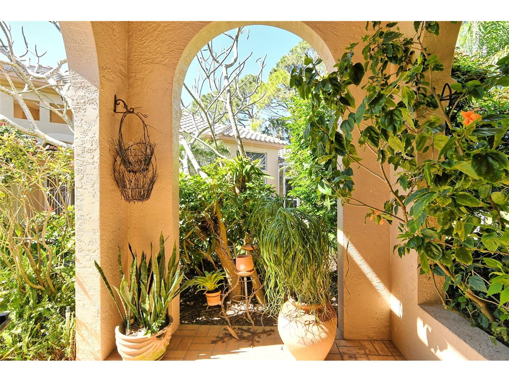 4141 Entrada Court Sarasota FL 34238 A4676474 image33